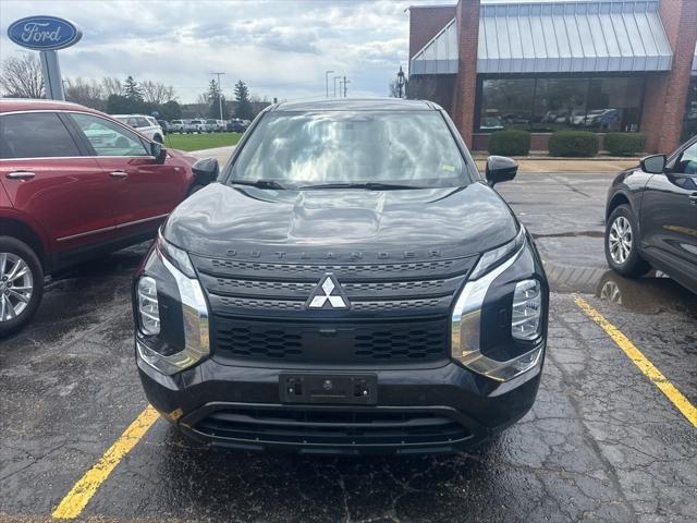 used 2023 Mitsubishi Outlander car, priced at $25,500