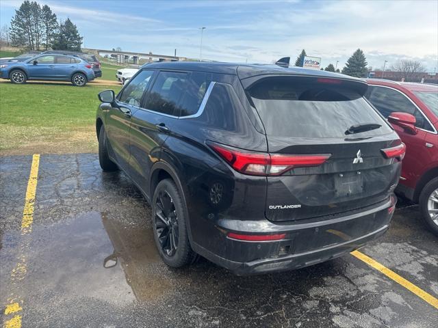 used 2023 Mitsubishi Outlander car, priced at $25,500