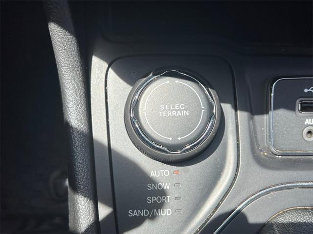 used 2019 Jeep Cherokee car, priced at $16,000