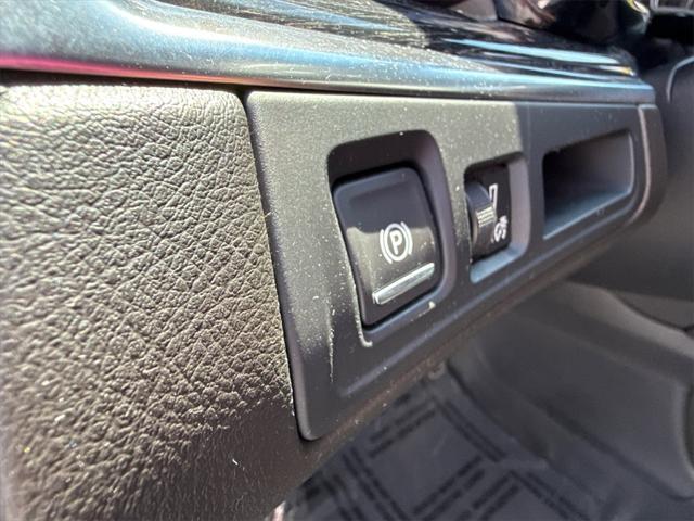 used 2023 Cadillac XT5 car, priced at $30,000