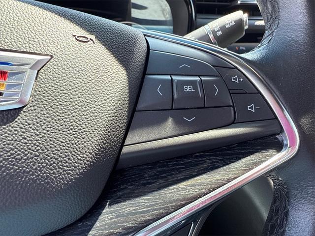 used 2023 Cadillac XT5 car, priced at $30,000