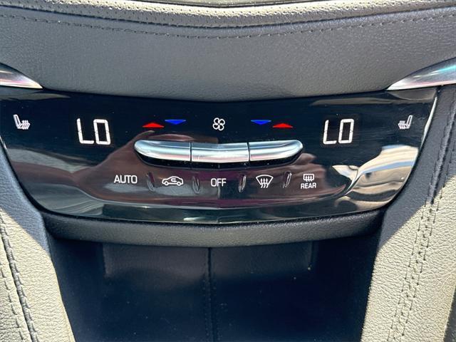 used 2023 Cadillac XT5 car, priced at $30,000