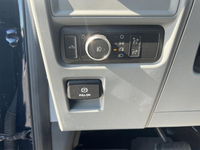 used 2022 Ford F-150 car, priced at $33,000
