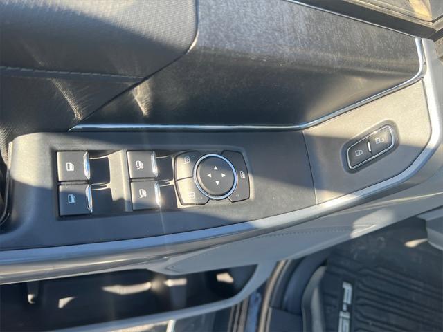 used 2022 Ford F-150 car, priced at $33,000
