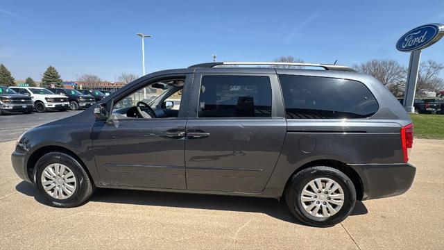 used 2014 Kia Sedona car, priced at $5,000