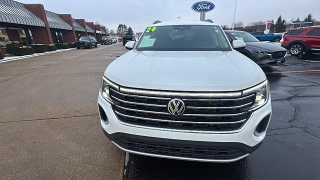 used 2024 Volkswagen Atlas car, priced at $34,500