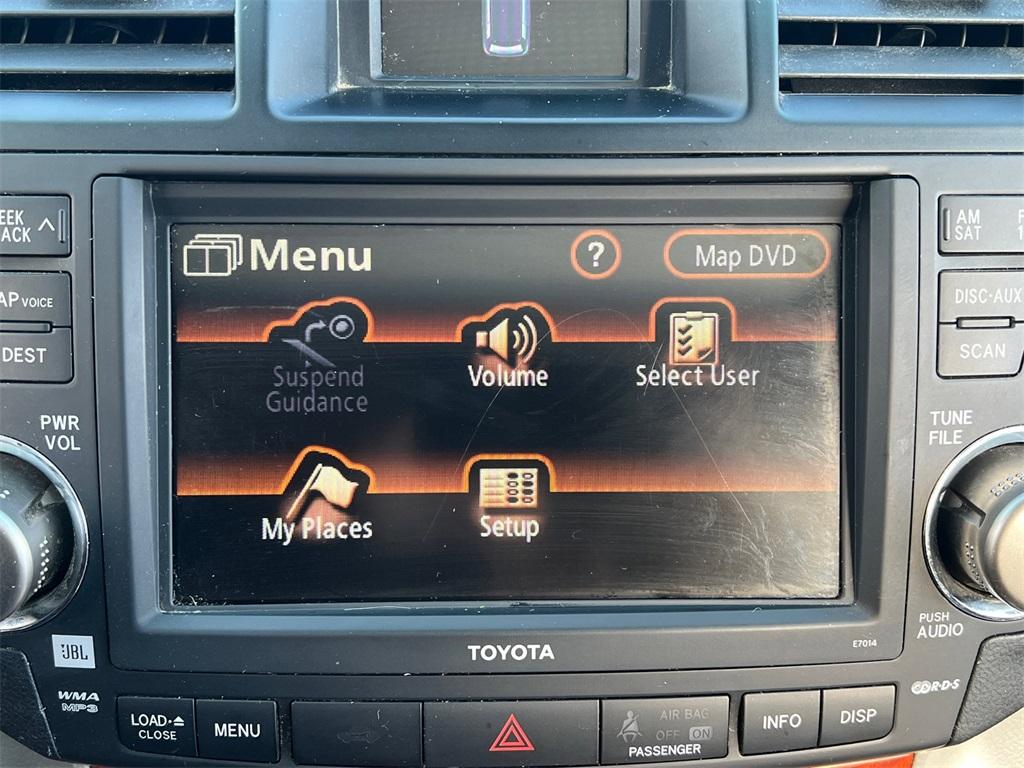 used 2010 Toyota Highlander car, priced at $8,000