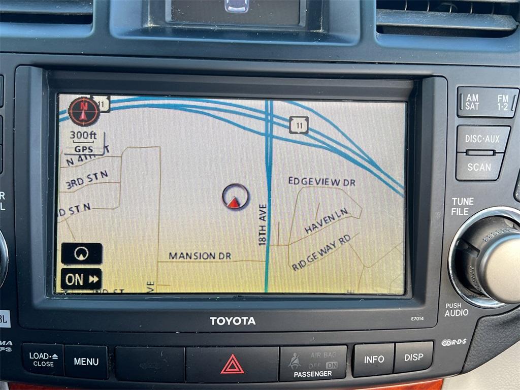 used 2010 Toyota Highlander car, priced at $8,000