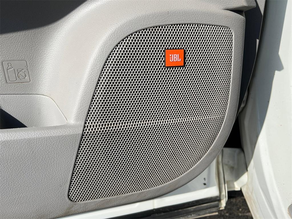 used 2010 Toyota Highlander car, priced at $8,000