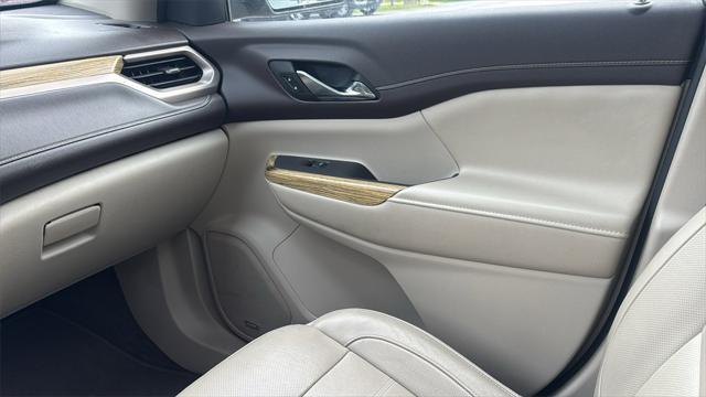 used 2019 GMC Acadia car, priced at $22,500