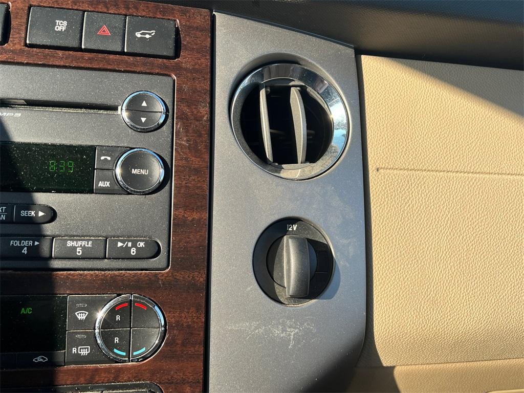 used 2014 Ford Expedition EL car, priced at $9,000