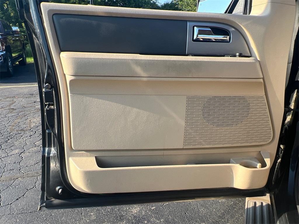 used 2014 Ford Expedition EL car, priced at $9,000