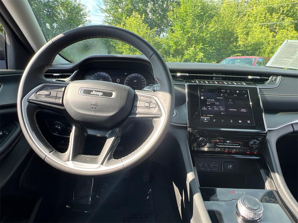 used 2023 Jeep Grand Cherokee car, priced at $26,500