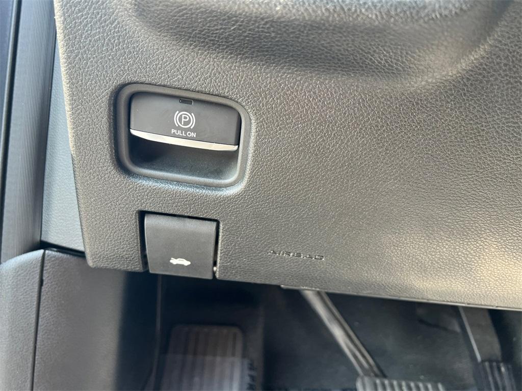 used 2023 Jeep Grand Cherokee car, priced at $26,500
