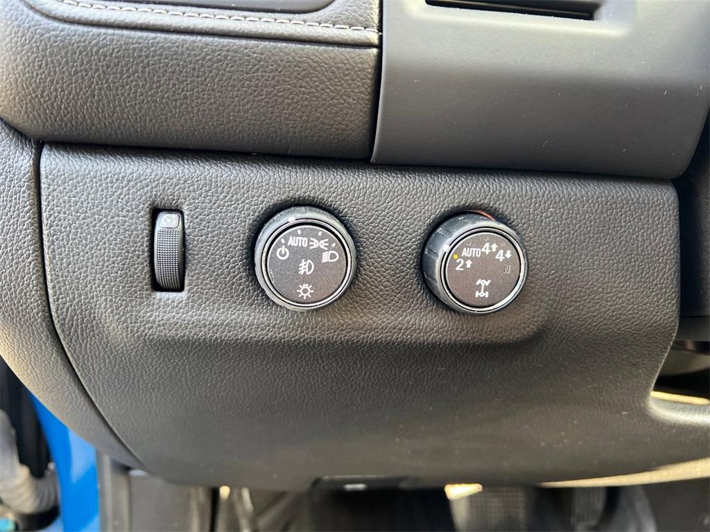 used 2022 GMC Canyon car, priced at $20,500