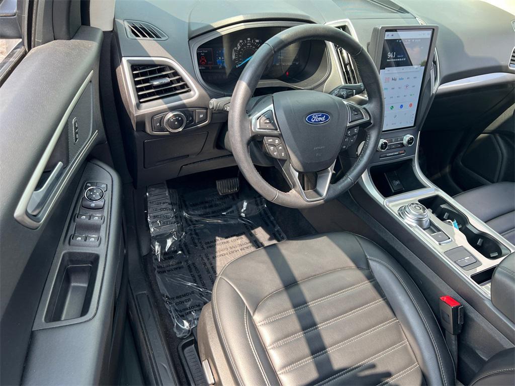 used 2024 Ford Edge car, priced at $29,000