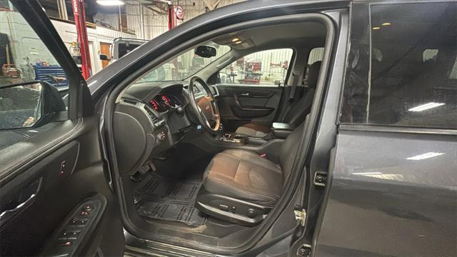 used 2014 GMC Acadia car, priced at $10,000