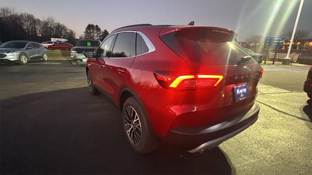 new 2025 Ford Escape car, priced at $41,420