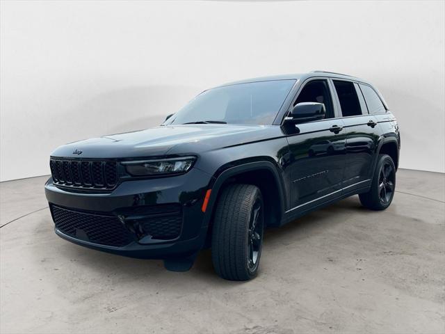 used 2023 Jeep Grand Cherokee car, priced at $35,000
