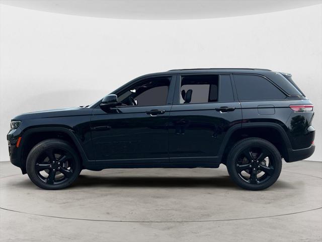 used 2023 Jeep Grand Cherokee car, priced at $35,000