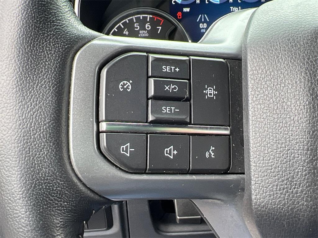 used 2022 Ford F-150 car, priced at $38,000