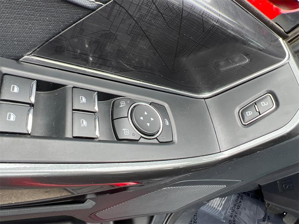 used 2022 Ford F-150 car, priced at $38,000