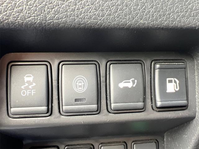 used 2019 Nissan Rogue car, priced at $17,000