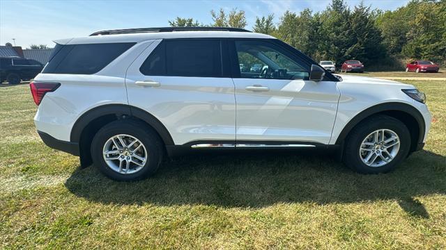 new 2025 Ford Explorer car, priced at $40,720