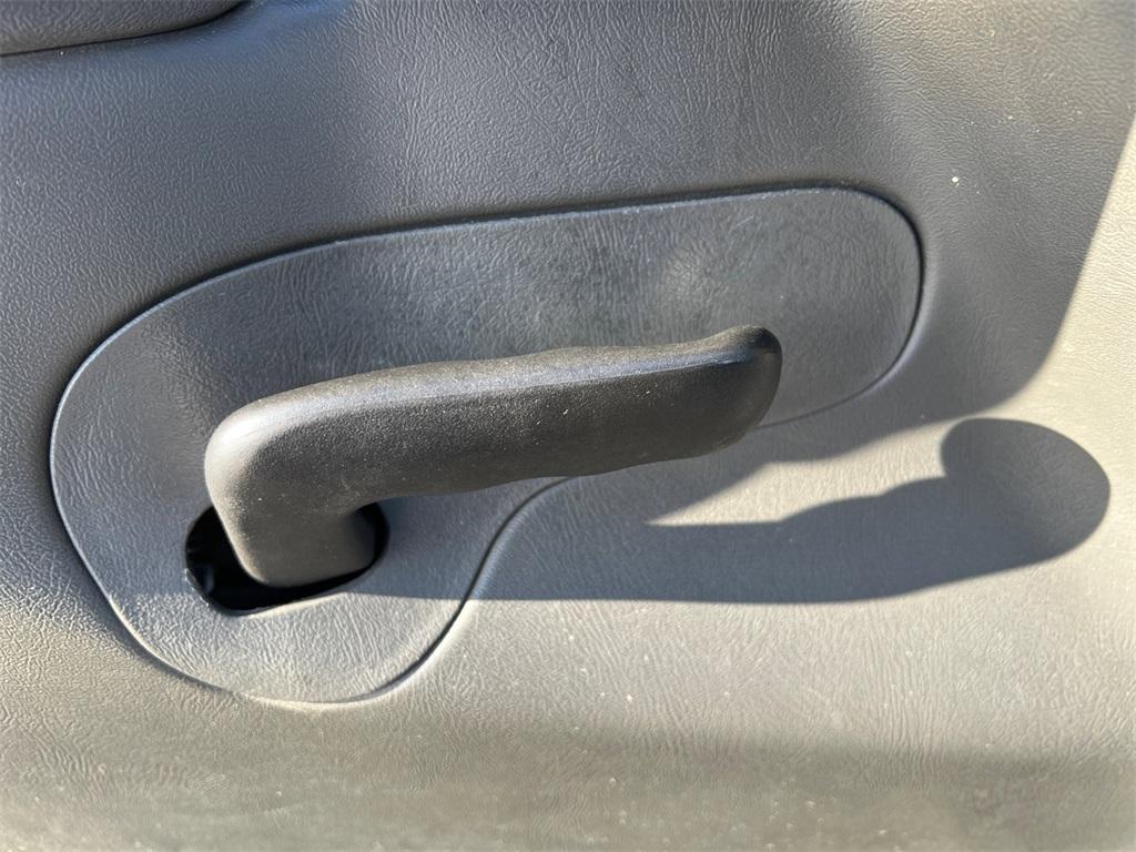 used 2006 GMC Sierra 1500 car, priced at $3,500