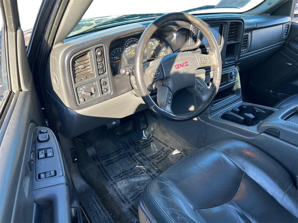 used 2006 GMC Sierra 1500 car, priced at $3,500