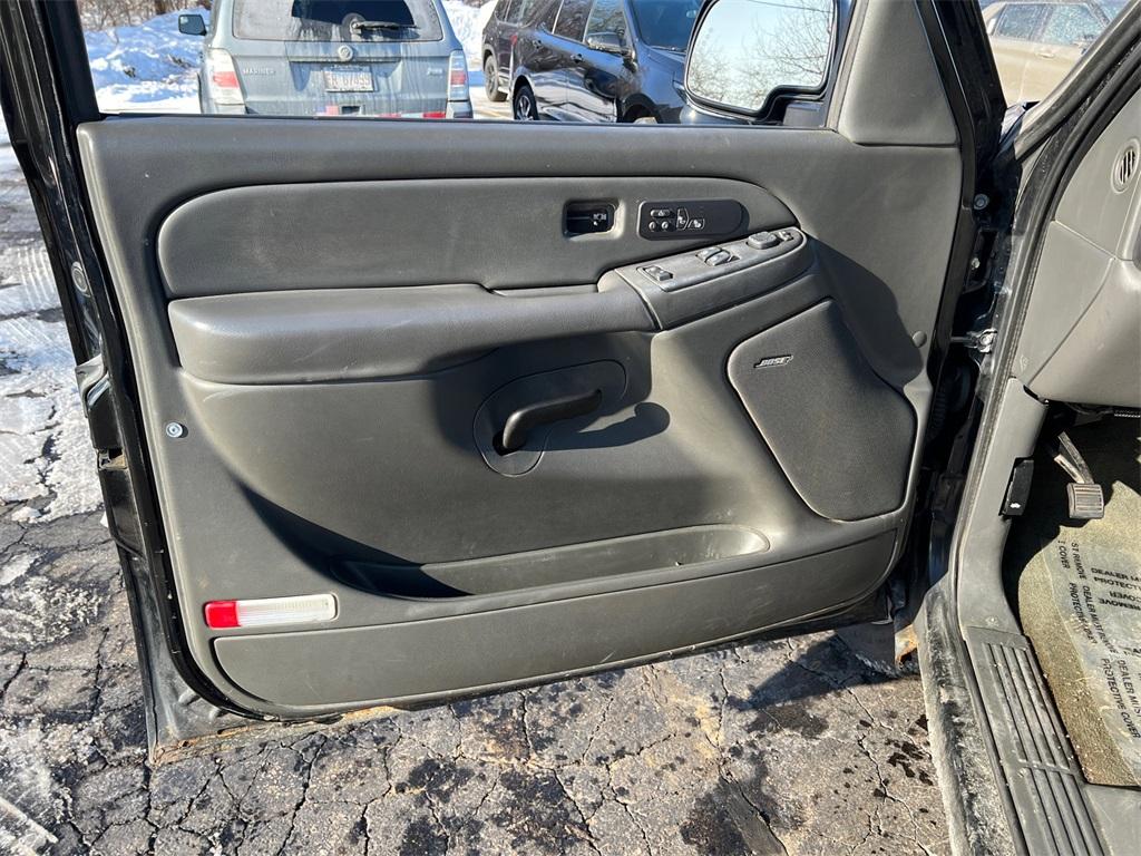 used 2006 GMC Sierra 1500 car, priced at $3,500