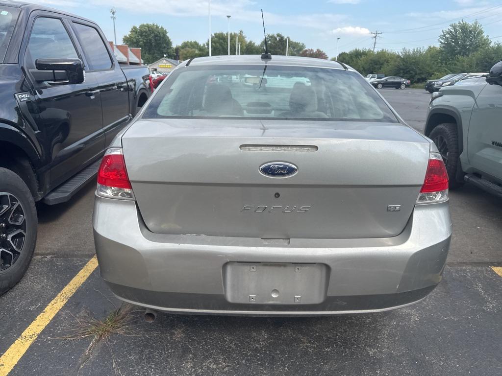 used 2008 Ford Focus car, priced at $3,000
