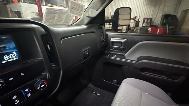 used 2018 GMC Sierra 1500 car, priced at $19,500