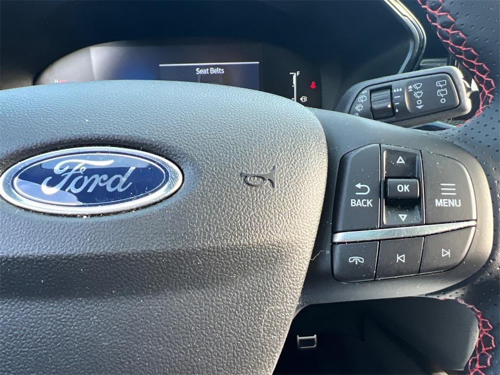 used 2024 Ford Escape car, priced at $26,000