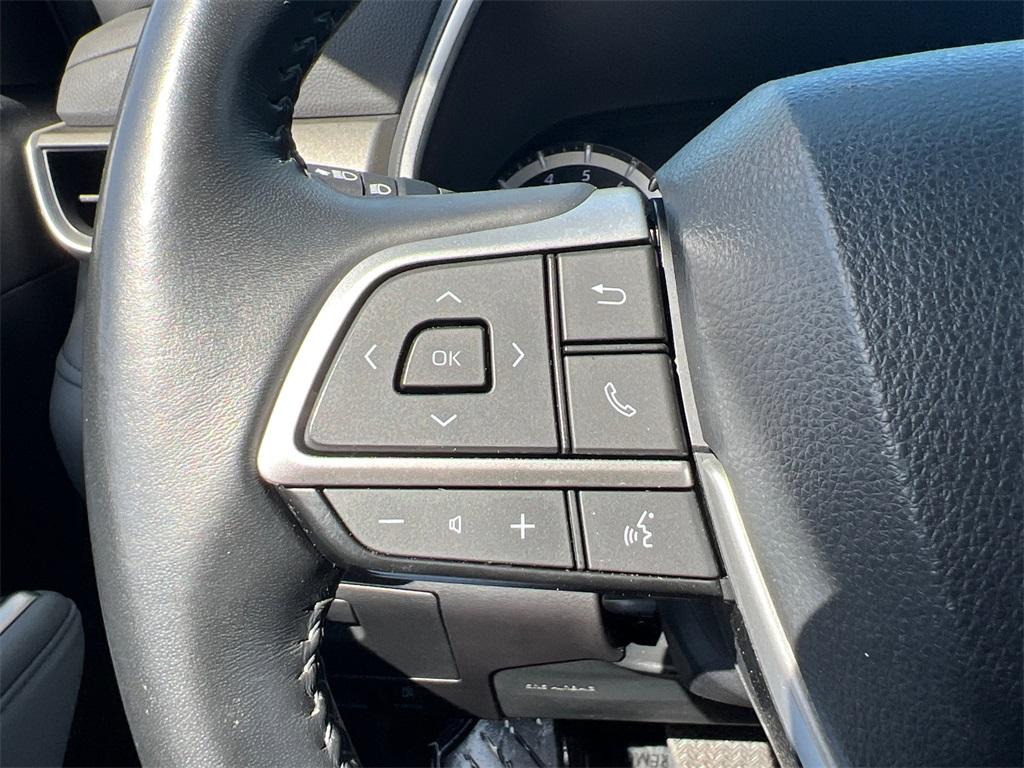 used 2023 Toyota Highlander car, priced at $36,000