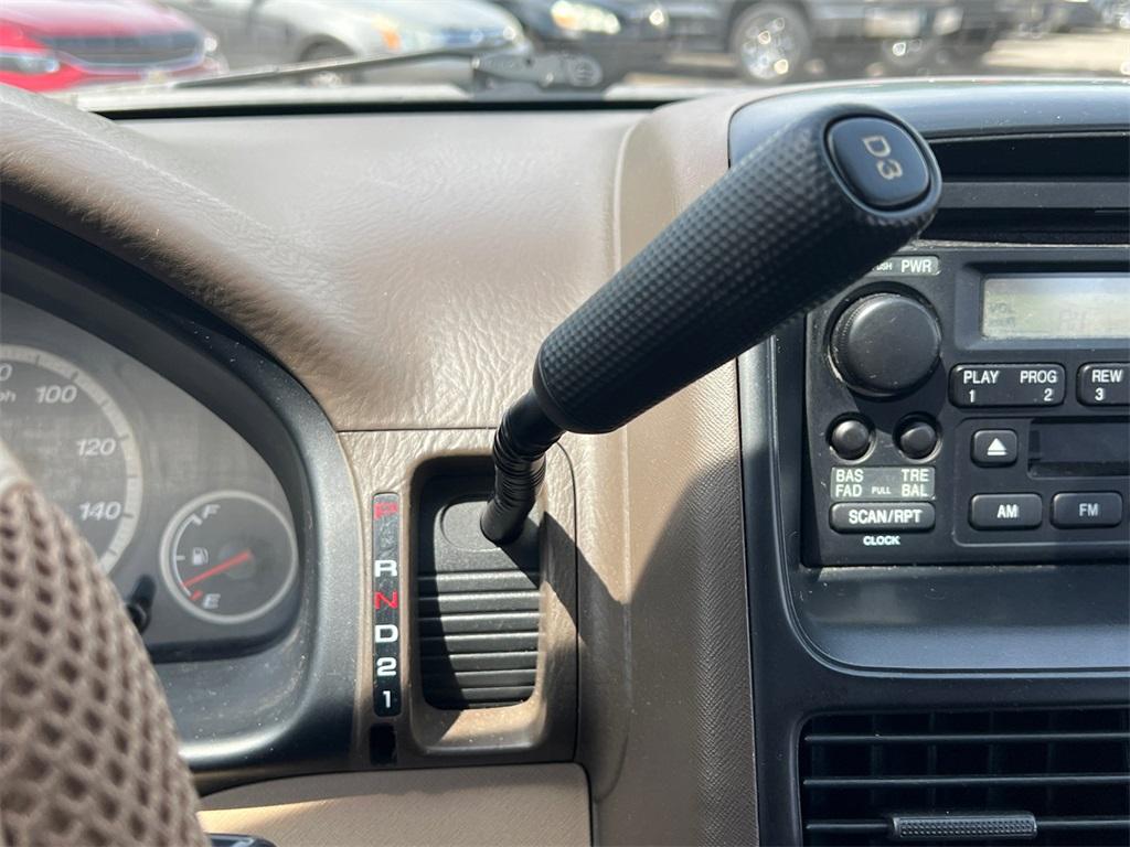 used 2006 Honda CR-V car, priced at $3,500