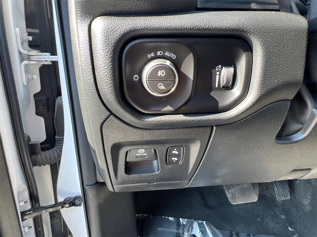 used 2022 Ram 1500 car, priced at $38,000