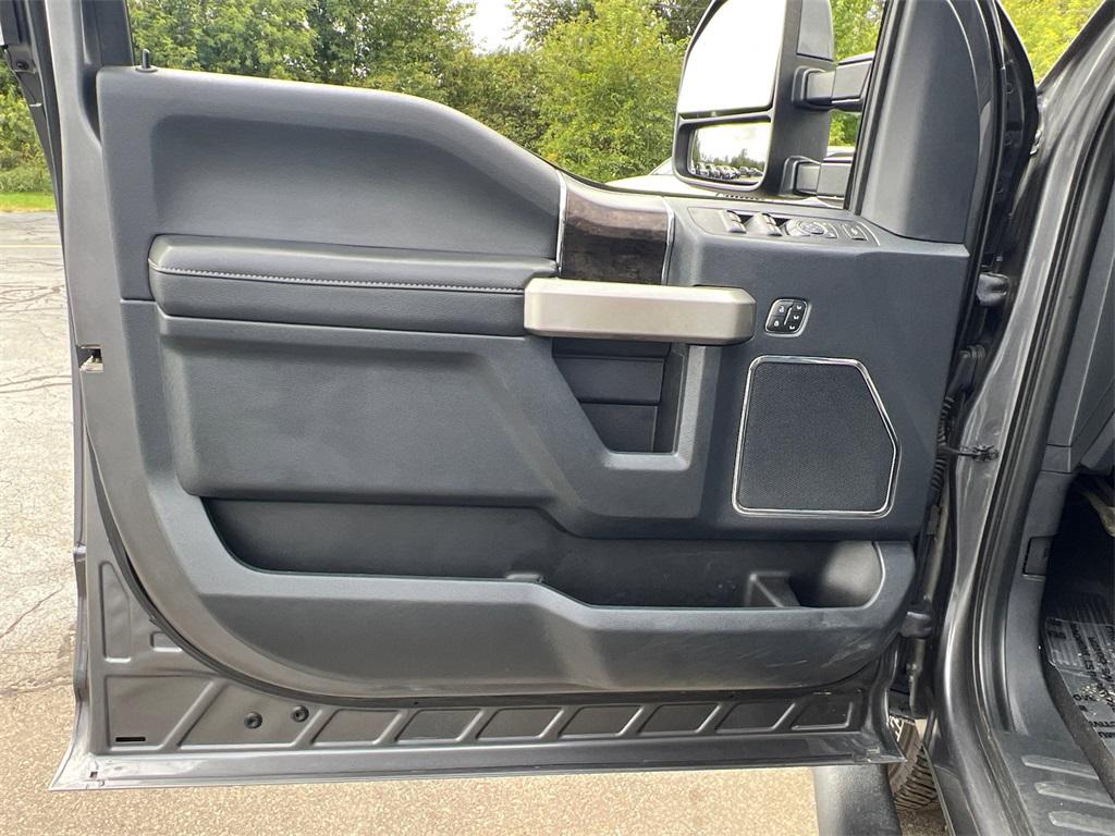 used 2022 Ford F-250 car, priced at $58,500