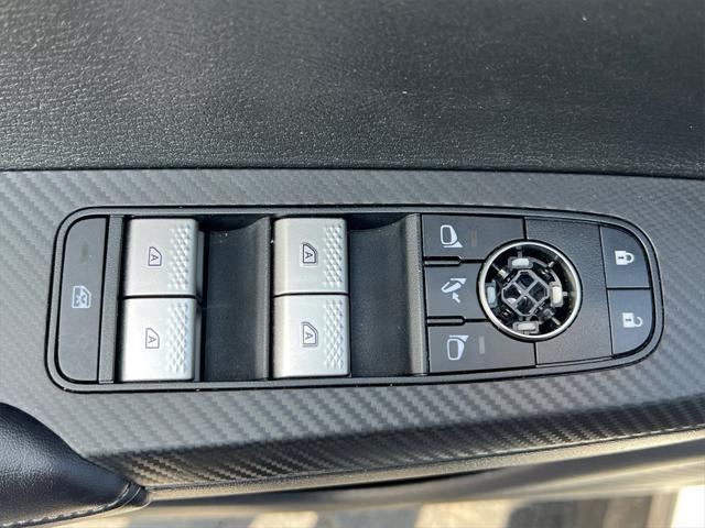 used 2024 Mitsubishi Outlander car, priced at $27,000