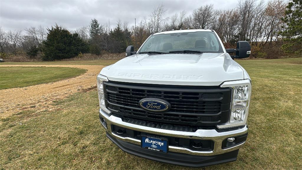 new 2024 Ford F-250 car, priced at $48,000
