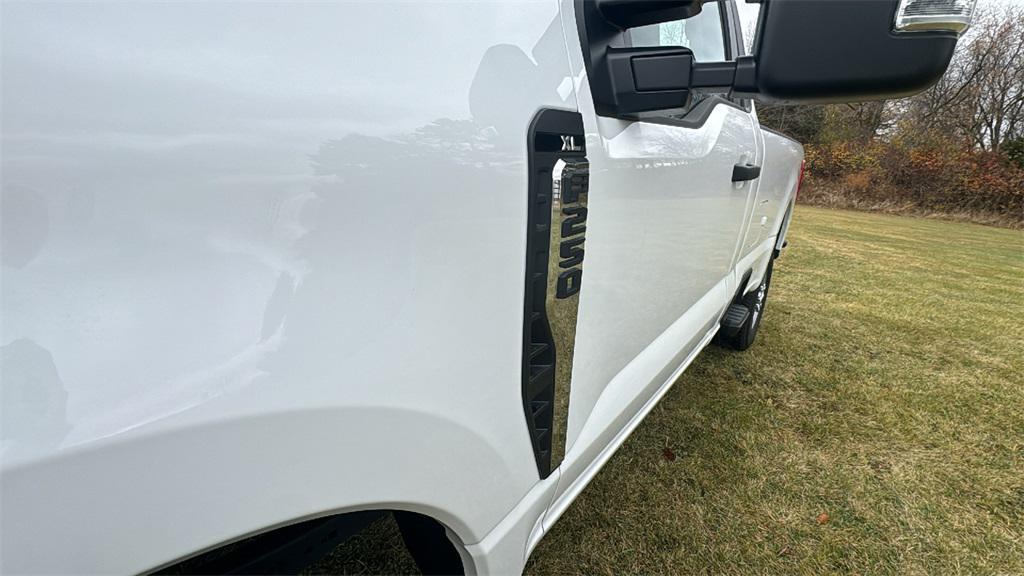 new 2024 Ford F-250 car, priced at $48,000