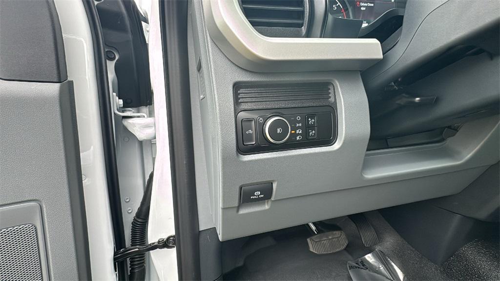 new 2024 Ford F-250 car, priced at $48,000
