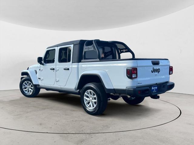 used 2023 Jeep Gladiator car, priced at $31,500