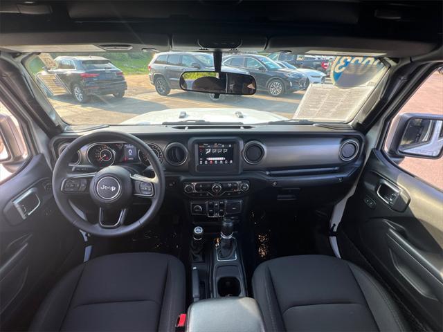used 2023 Jeep Gladiator car, priced at $31,500