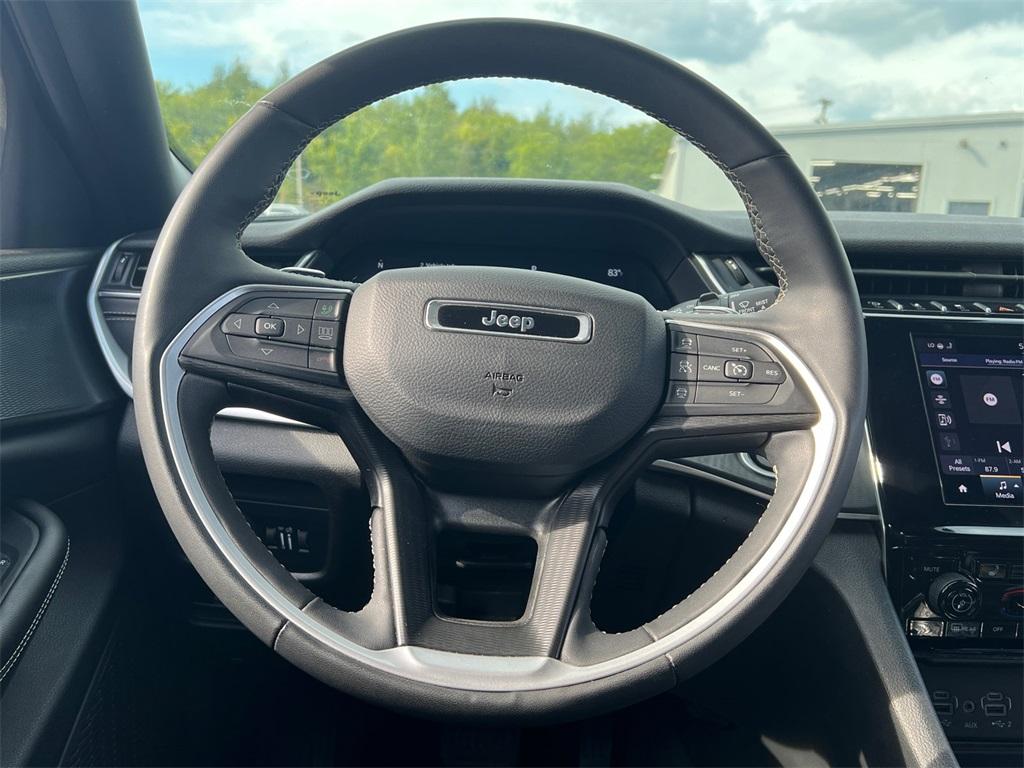 used 2023 Jeep Grand Cherokee L car, priced at $27,500