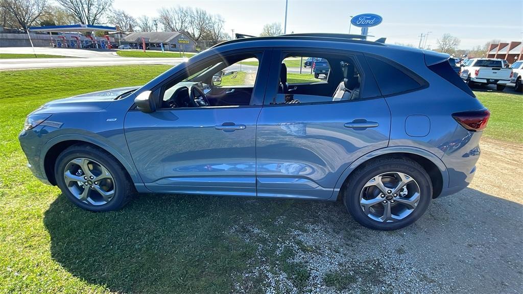 new 2024 Ford Escape car, priced at $32,670