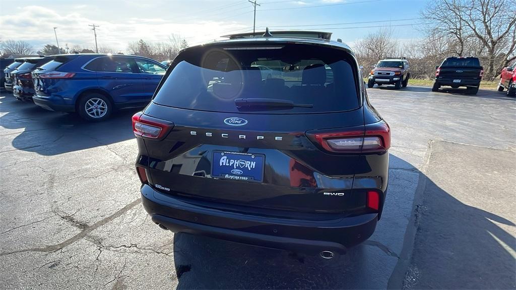 new 2024 Ford Escape car, priced at $34,295