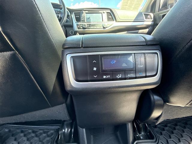 used 2018 Toyota Highlander car, priced at $21,000