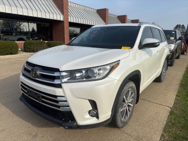 used 2018 Toyota Highlander car, priced at $21,000