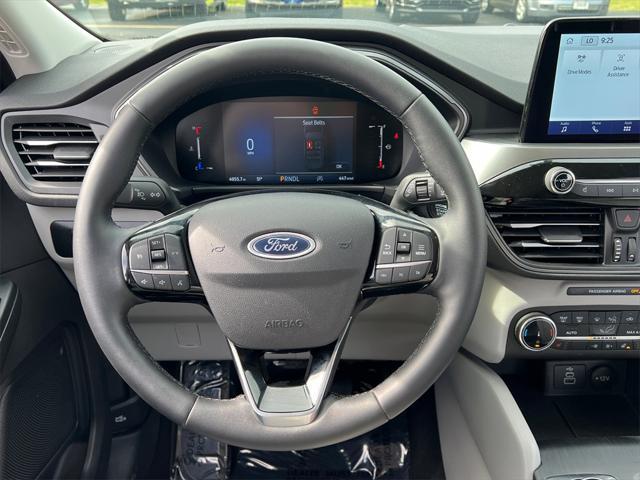 used 2025 Ford Escape car, priced at $28,500